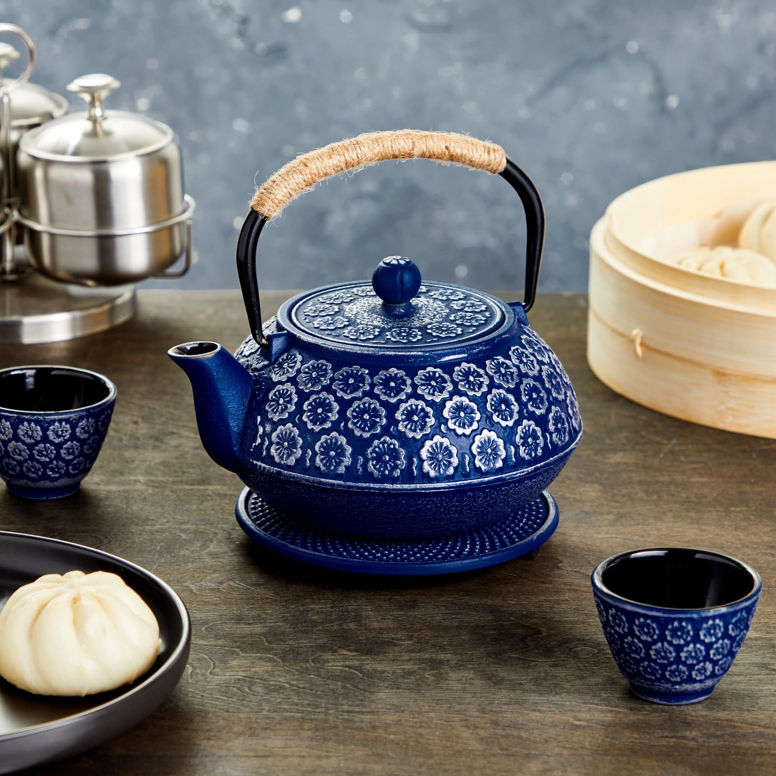 Classic Blue Cast Iron Tea Set - 32oz Pot with Infuser & 4 Cups